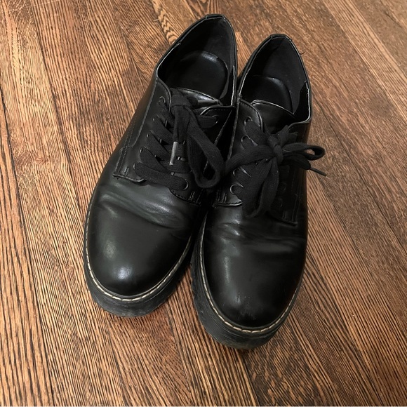 Madden Girl oxfords - Picture 6 of 6